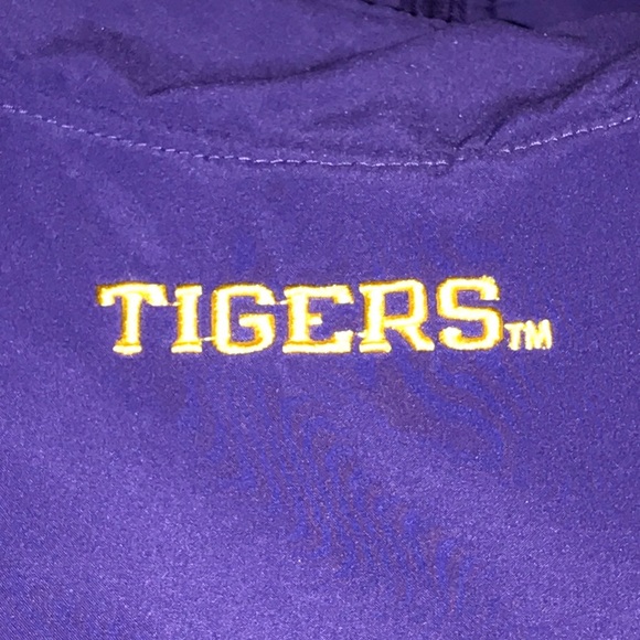 Knights Apparel Jackets & Coats Full Zip Up Lsu Tigers Rain Jacket With No Hood Never Been